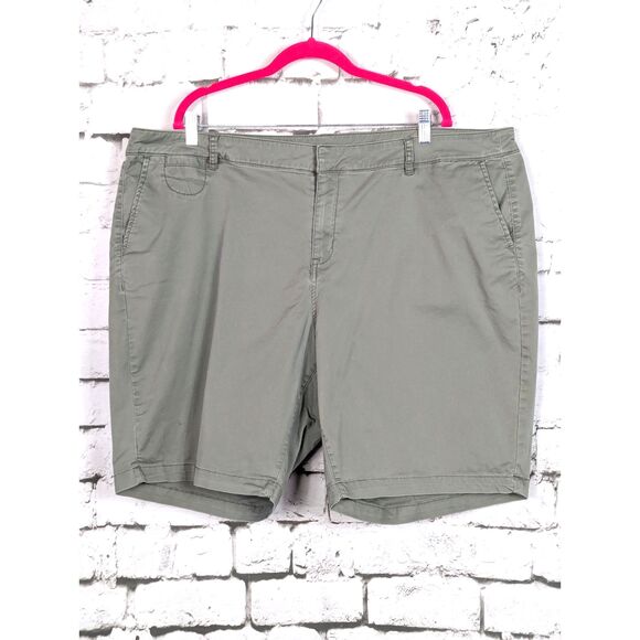 LANE BRYANT Cotton/Spandex Shorts Pockets High Rise Khaki Green Summer Size 22 - Picture 1 of 5